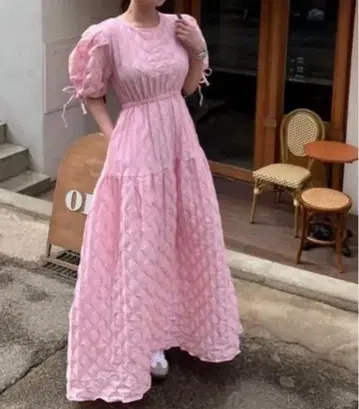 퍼프 슬리브 퀼팅 디자인 원피스 N.s 핑크