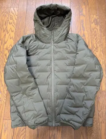 유니클로 퍼프 테크 후드티 (미사용)