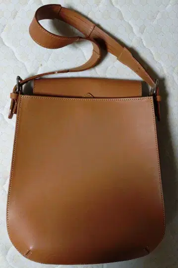 소메스 사들 토트백