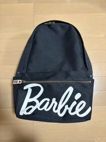 Barbie 로고 백팩