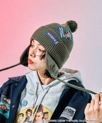 [ STRANGER THINGS ] 콜라보 모듬 니트 와치