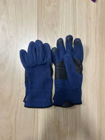 파타고니아 신틸라 플리스 그로브 장갑