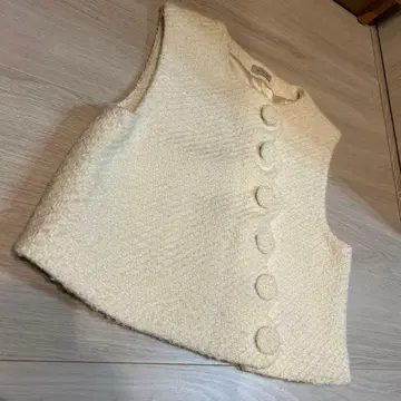 새상품급 Sea Room Lynn 시루무린 트위드 스캘럽 베스트 화이트