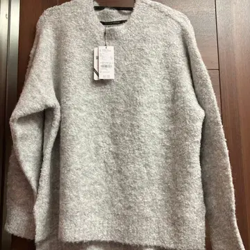 그레이 니트 스웨터 F 사이즈