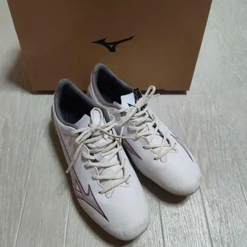 Mizuno 축구화 화이트