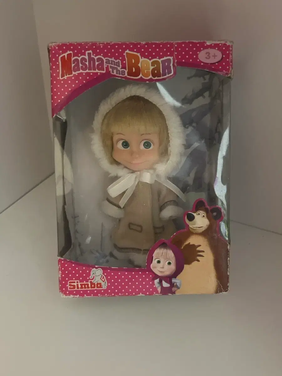 하쿠나 마타타🎶 라이언킹의 티몬과 품바 기억하시나요? 무리에서 떨어져나온 심바를 사랑으로 감싸준 미어캣과 멧돼지. 실제로 미어캣은 용기 와 지혜가 가득한 동물이라고 해요!🤗 사막에 사는 따뜻한 친구, 미어캣을 만나볼까요? 미어캣을 만나 진정한 사랑의 의미를 배우고, image size:900x1200