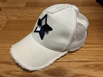 스타리안 프린지 가공 화이트 캡 별 모양 로고