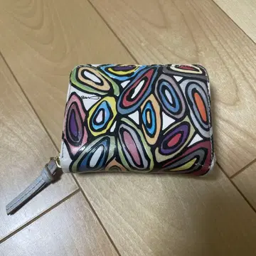 이아파피요네 페르케 토미나가 본드 콜라보 지갑