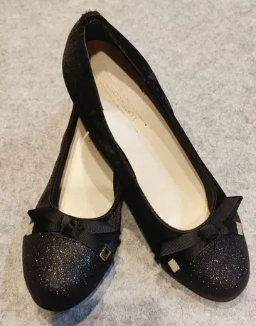 블랙 글리터 라메 절개 플랫슈즈 플랫 펌프스