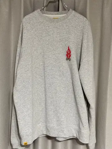 그레이 맨투맨 CRAZY GONNA CAPE CLUB