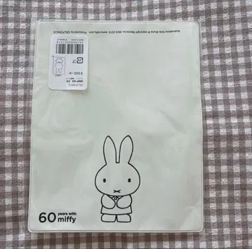 미피 60주년 디자인 통장 케이스