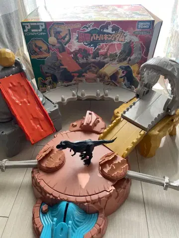 타카라토미 공룡 배틀 세트