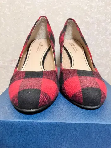 [ 새상품급 ] 23구 빨간색 체크 하이힐 펌프스 23cm