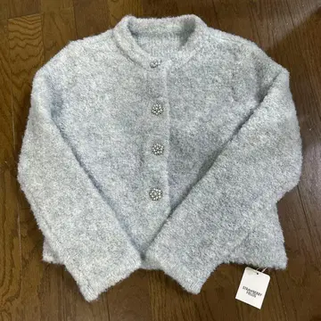 새상품 택 포함! 스트로베리 필드 복슬복슬 니트 가디건 그레이