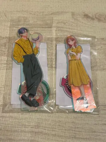 봄의 폭풍과 몬스터 오로라 아크릴 스탠드 2체 세트