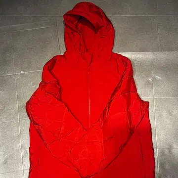 당일 발송! 유니클로 uniqlo 퍼프 테크 후드티 레드 자켓 다운