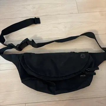 블랙 바디백 캔버스