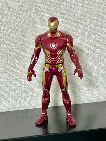 [ 가격 인하 ] 아이언맨 마크 50 (인피니티 워)