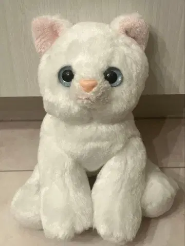 화이트 고양이 봉제 인형