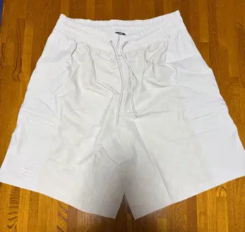 언더아머 하프 팬츠 미사용 새상품