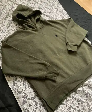 US.POLO ASSN 올리브 그린 플리스 후드티