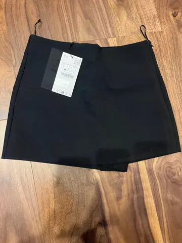 블랙 미니 스커트 S 사이즈