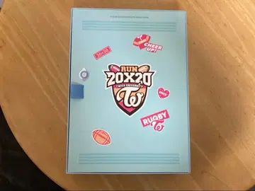 RUN 20X20 TWICE UNIVERSITY 굿즈 세트