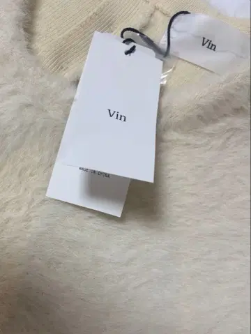 택 포함 새상품 vin 백 버튼 V넥 샤기 니트 베스트 스콧 클럽