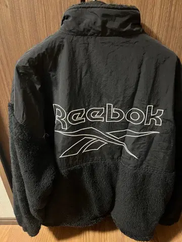 리복 블랙 점퍼 170