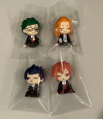 트위스테 어깨 쿵 에이스 듀스 트레이 케이트