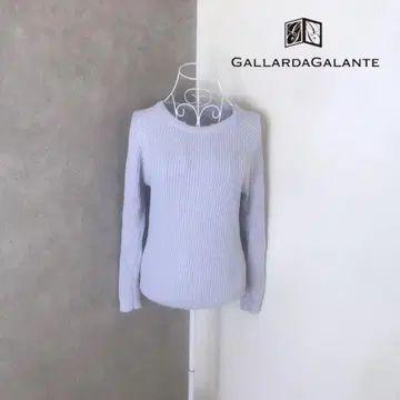 개럴개런트 1회 착용 도톰한 스웨터