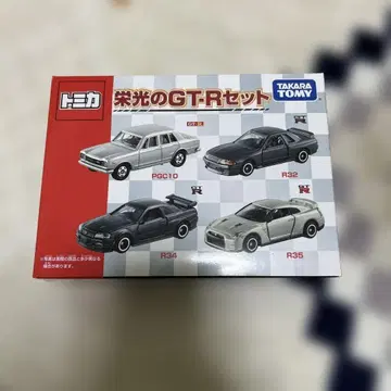 토미카 영광의 GT-R 세트 PGC10 R32 R34 R35