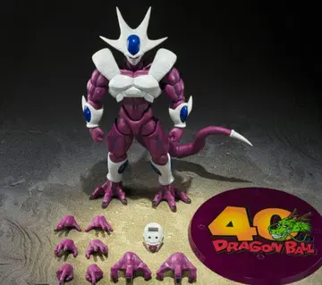 S.H. 피규아트 쿠우라 최종 형태 40주년 Edition 미개봉 새상품