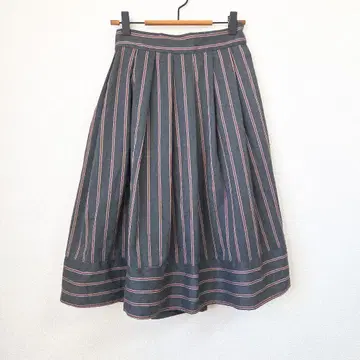 Fint 핀 스트라이프 플레어 스커트 미디 기장 울 혼방