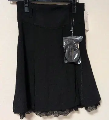 엑시즈팜 포에틱 스커트 블랙 벨트