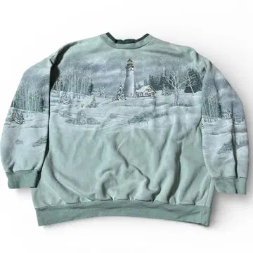 녹색 등대 설경 프린트 맨투맨 트레이닝복