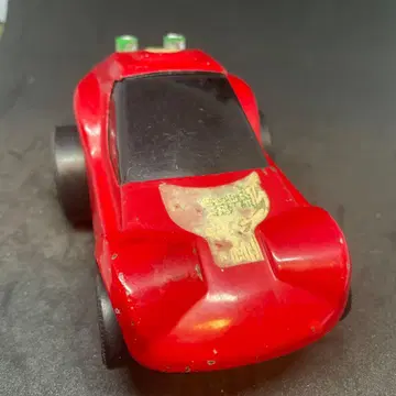 빨간색 미니카 그린 배기 파이프 포함