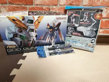 RG GOD GUNDAM 1/144 도몬 카슈