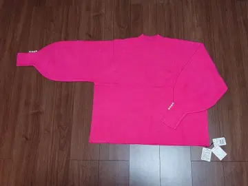 MEDOC 핑크 긴팔 니트