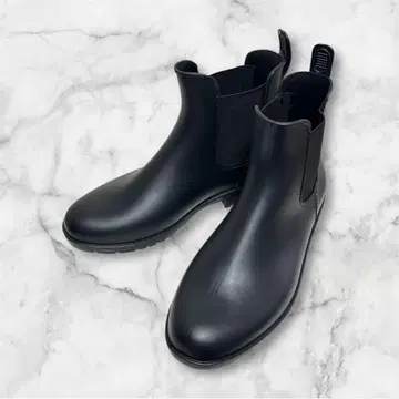 15 새상품급 블랙 사이드 고어 부츠 S 사이즈