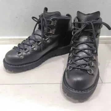 [ 새상품급 ] Danner 마운틴 라이트 31531 US7.5M 블랙
