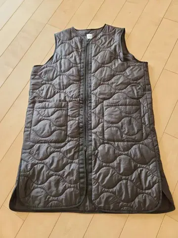 Y.M.D.O. 그레이 퀼팅 다운 베스트 M