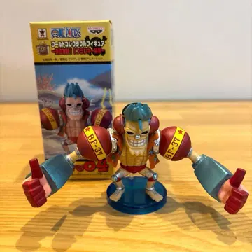 원피스 월드 콜렉터블 철의 해적 프랭키 개봉품 박스 있음 최저가