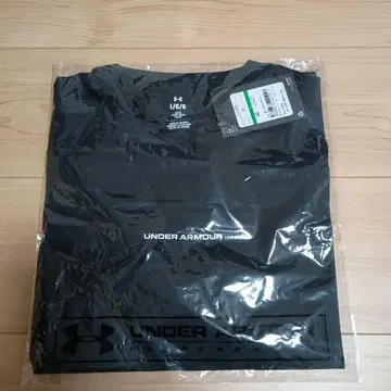 [ 미개봉 새상품 ] 언더아머 T셔츠 블랙 L
