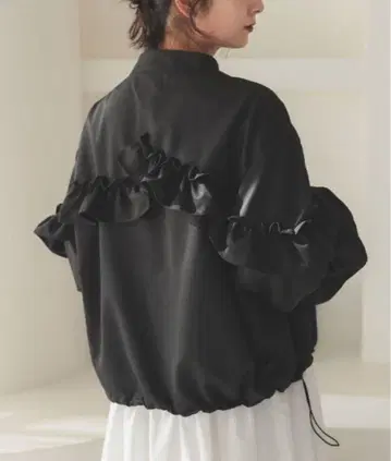 [ 새상품급 ] 도노반 DONOBAN 프릴 블루종 블랙 블랙 아우터