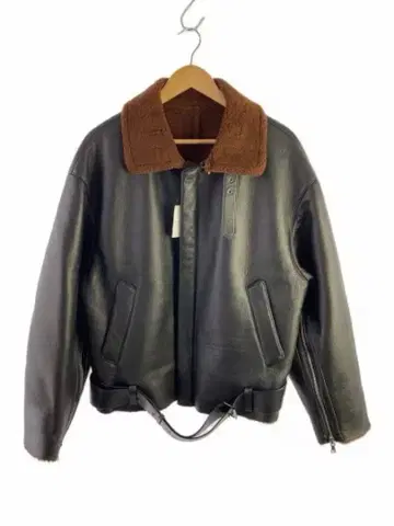 YOKE Midwest 별주 무스탕 자켓