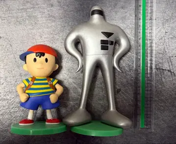 mother 네스 스타맨 프라이스 피규어 세트