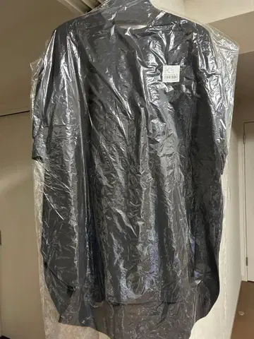 블랙 반팔 셔츠