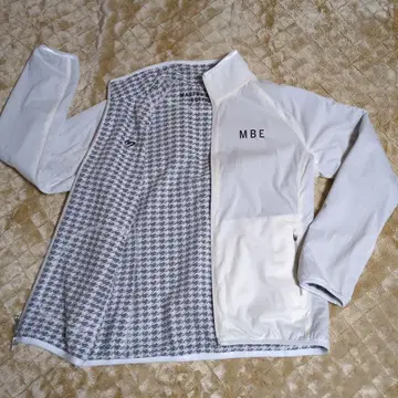 MASTER BUNNY EDITION 리버서블 자켓