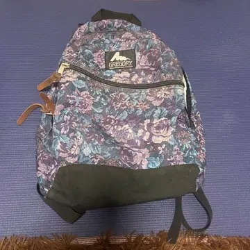 GREGORY 그레고리 구 로고 백팩 꽃무늬 플로럴 데이팩